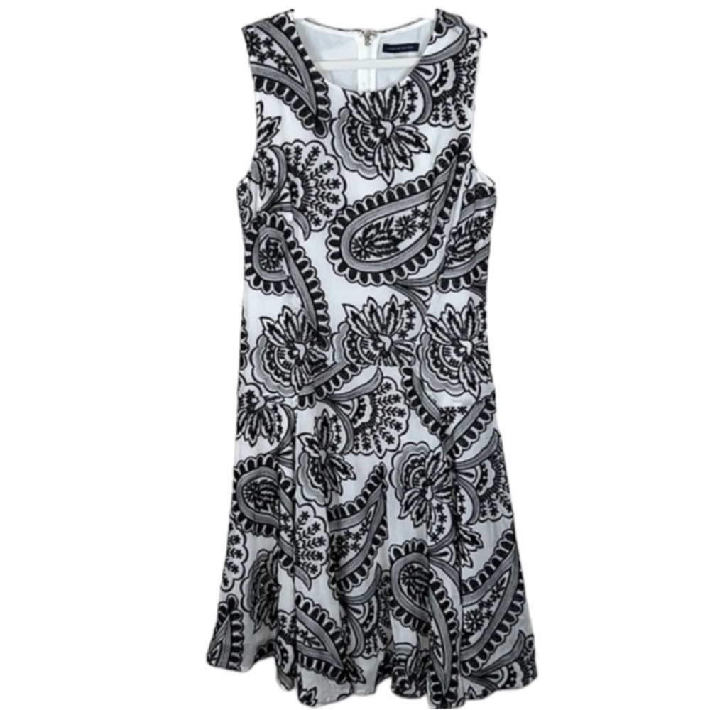 Tommy Hilfiger Paisley Embroidered Black And White Fit And Flare Dress Size 4 - Picture 2 of 10